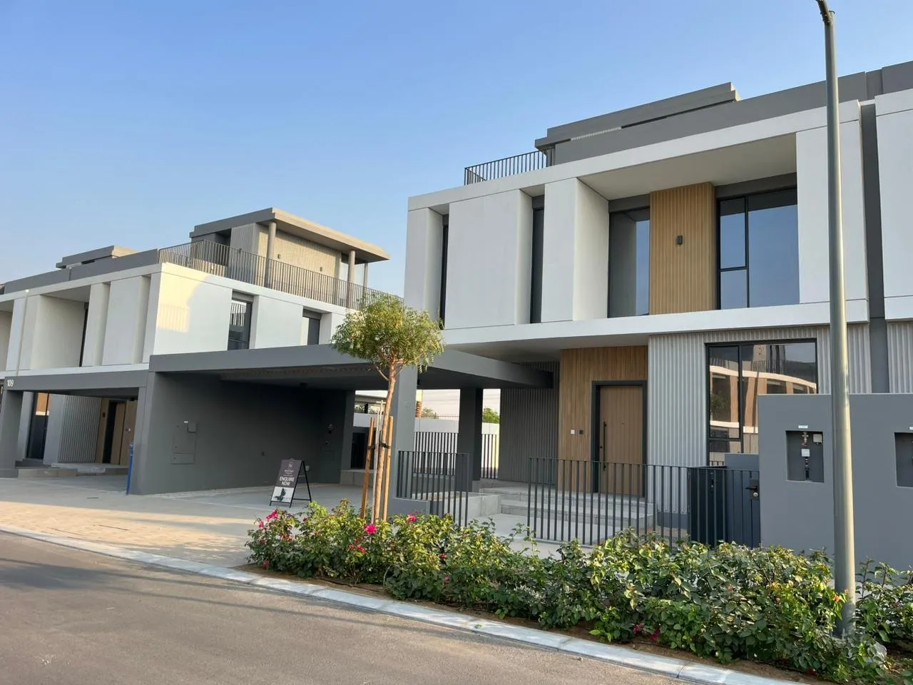 New twin villa with maid’s room in June