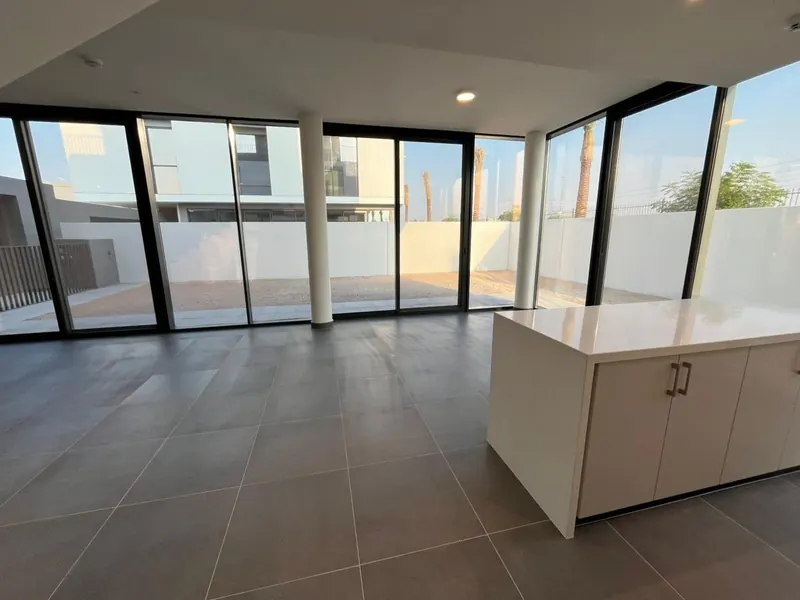 New twin villa with maid’s room in June